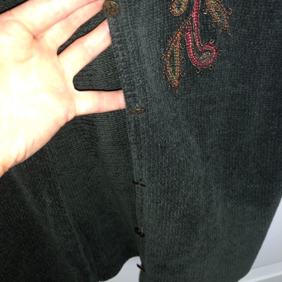 One of a kind BLOUSE - Picture 9 of 9